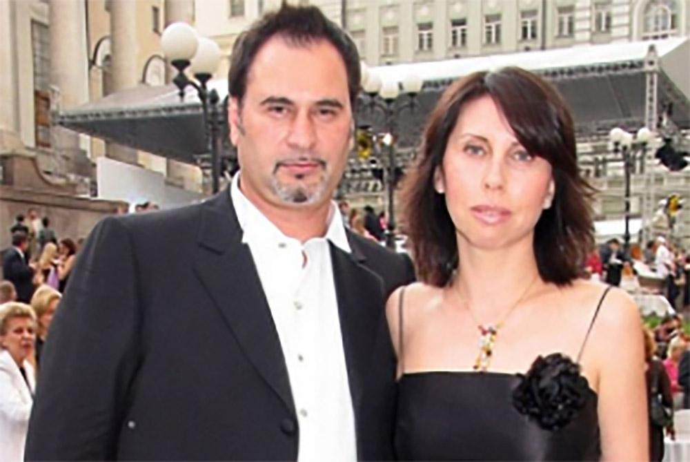 Кормящая мать Альбина Джанабаева бурно отреагировала на признания бывшей жены Валерия Меладзе