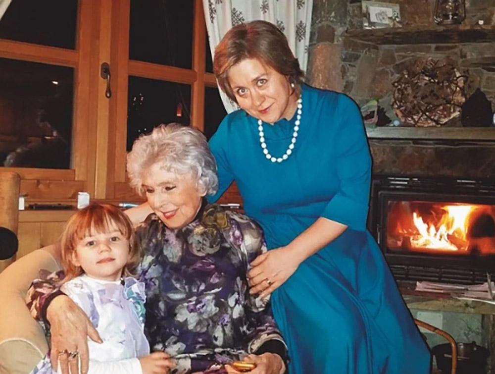 Вера Васильева и 2 главных мужчины в ее жизни. Почему только после 55 лет брака узнала причину своей бездетности