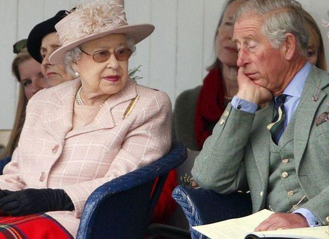 "Таки даже я покраснела": 25 фото, за которые стыдно членам королевской семьи Великобритании