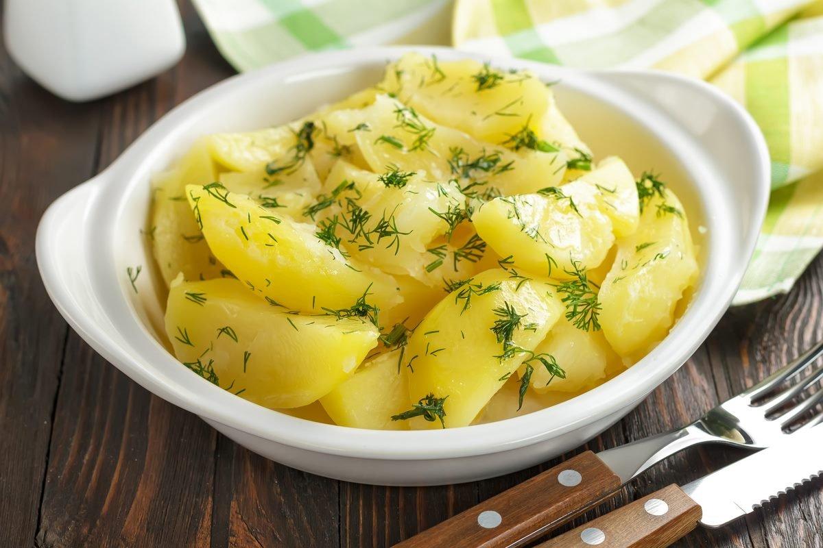 Почему практически все хозяйки варят картофель неправильно
